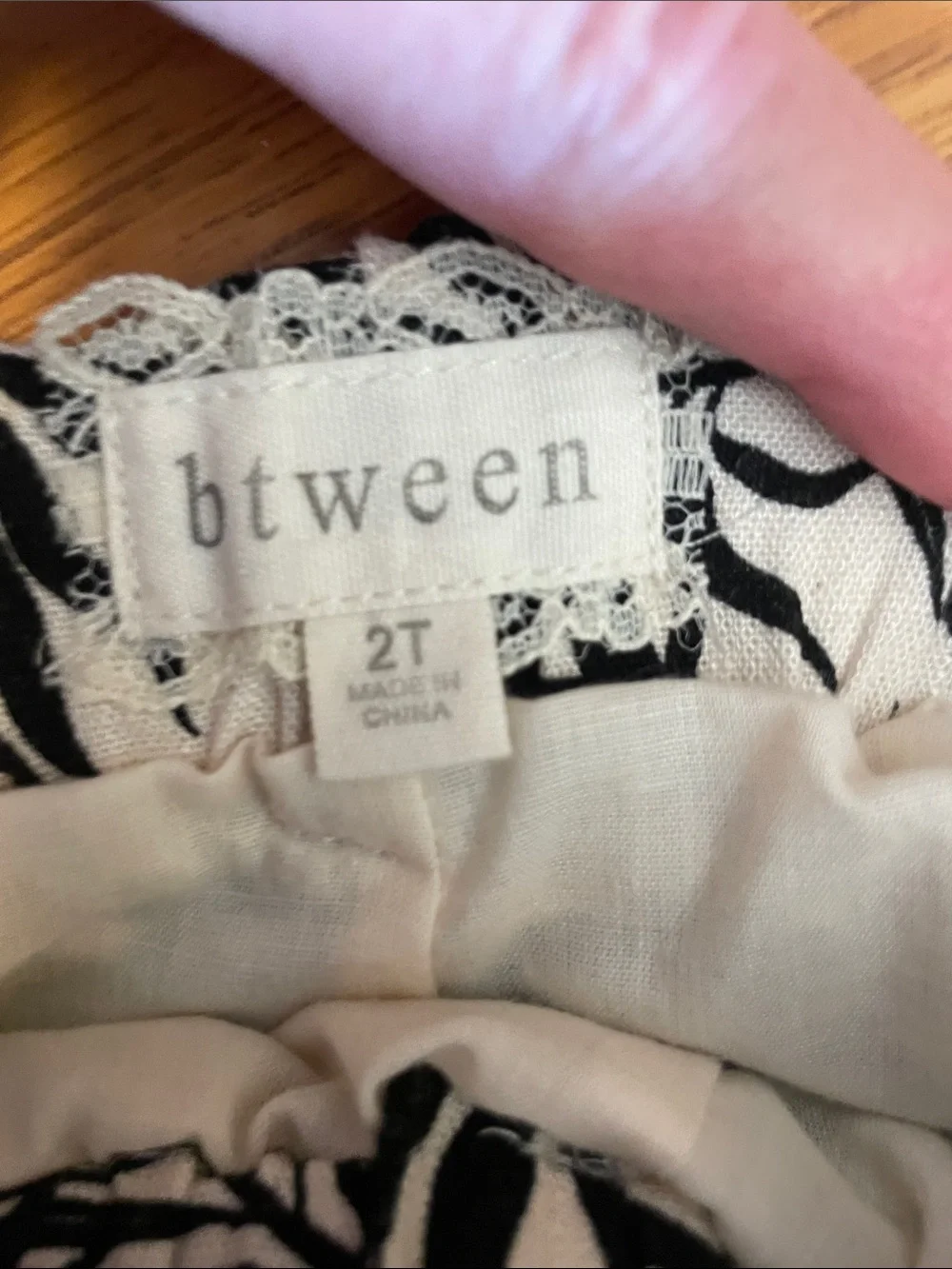 btween Black & White Leaf-Print Wide Leg Matching Set - Picture 2 of 6